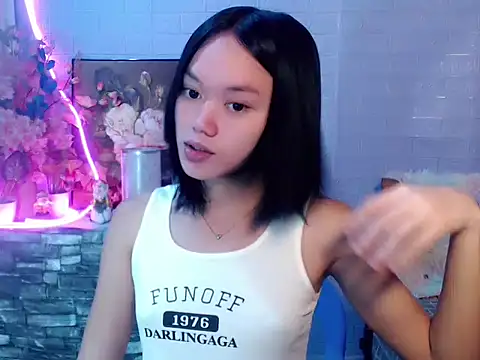 sexybabewarrior online show from May 22, 2026, 6:33 am