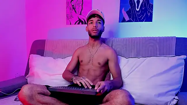 Thiagoferreti online show from July 29, 2026, 3:28 am