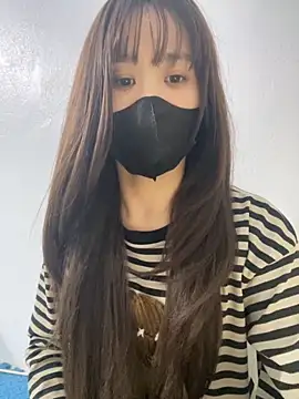 Lucy217 online show from December 4, 2025, 1:10 pm