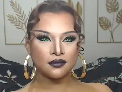 Snapshot of GoddessOFALLx chatting on May 12, 2026, 10:49 pm GoddessOFALLx online show from May 12, 2026, 10:49 pm