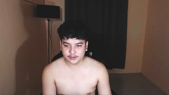 Snapshot of Prince_Killian chatting on October 21, 2025, 7:46 pm Prince Killian online show from October 21, 2025, 7:46 pm