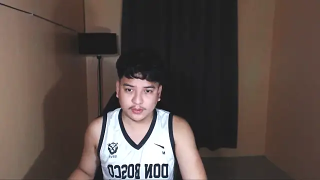 Snapshot of Prince_Killian chatting on October 3, 2025, 10:00 pm Prince Killian online show from October 3, 2025, 10:00 pm