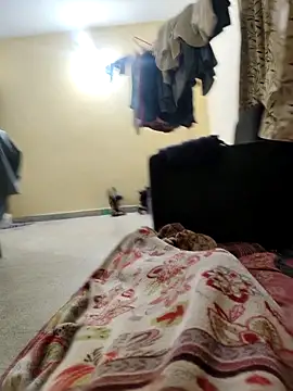 Snapshot of vichuhot chatting on January 5, 2026, 6:33 pm vichuhot online show from January 5, 2026, 6:33 pm