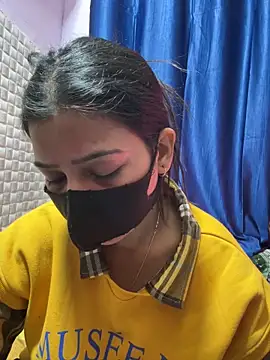 Hot Jaanvi  online show from February 19, 2026, 5:04 am