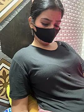 Hot Jaanvi  online show from April 2, 2026, 4:13 pm