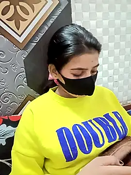 Snapshot of Hot_Jaanvi_ chatting on November 13, 2025, 4:44 pm Hot Jaanvi online show from November 13, 2025, 4:44 pm