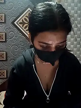 Snapshot of Hot_Jaanvi_ chatting on December 5, 2025, 4:11 am Hot Jaanvi online show from December 5, 2025, 4:11 am