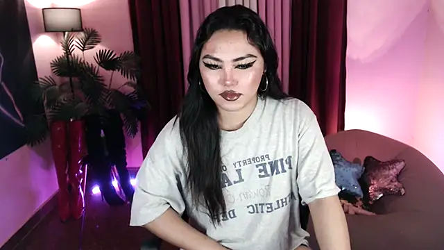 Snapshot of Unique_Maya chatting on January 17, 2026, 3:37 pm Unique Maya online show from January 17, 2026, 3:37 pm