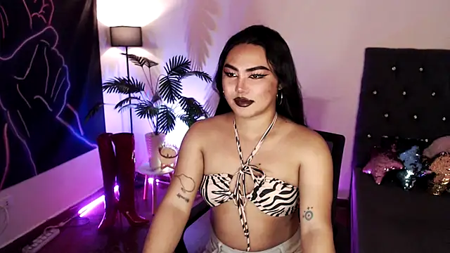 Snapshot of Unique_Maya chatting on February 26, 2026, 2:39 pm Unique Maya online show from February 26, 2026, 2:39 pm