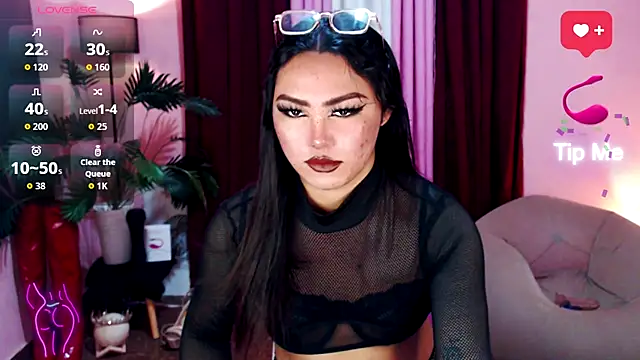 Snapshot of Unique_Maya chatting on September 11, 2025, 7:08 am Unique Maya online show from September 11, 2025, 7:08 am