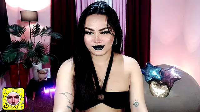 Snapshot of Unique_Maya chatting on November 5, 2025, 8:17 am Unique Maya online show from November 5, 2025, 8:17 am