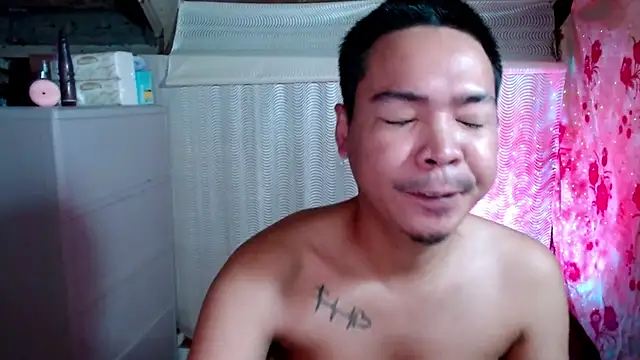 MANIACasianX online show from October 2, 2025, 10:18 am