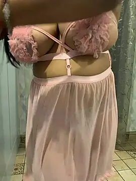 prisha944 online show from March 18, 2026, 3:03 pm