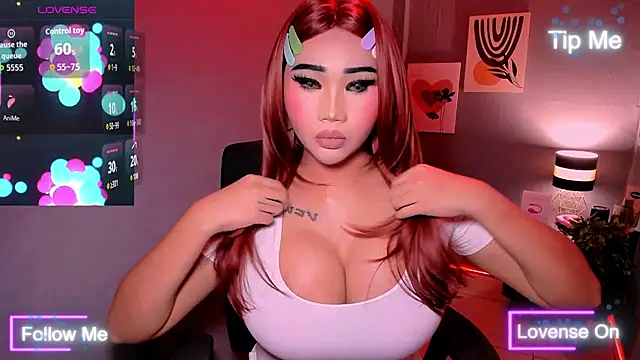 TriciaCumLoader online show from December 21, 2025, 8:09 pm