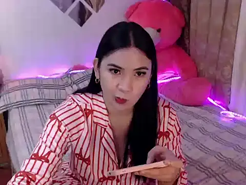 Snapshot of wild_flowerx chatting on September 20, 2025, 2:00 pm wild flowerx online show from September 20, 2025, 2:00 pm