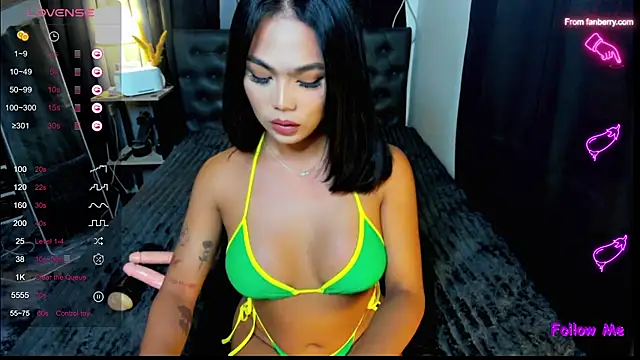 Snapshot of ScarletgraysonX chatting on July 15, 2026, 7:54 pm ScarletgraysonX online show from July 15, 2026, 7:54 pm