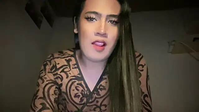 fallon empress143 online show from November 15, 2025, 6:17 am