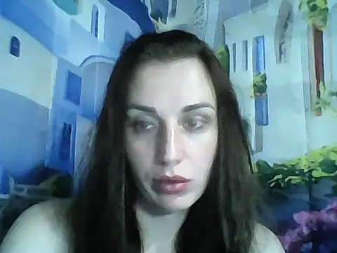 Snapshot of Qinini chatting on June 4, 2026, 8:24 pm Qinini online show from June 4, 2026, 8:24 pm