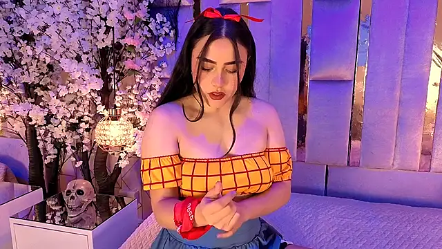 Snapshot of HannaCollins_ chatting on October 30, 2025, 12:58 pm HannaCollins online show from October 30, 2025, 12:58 pm