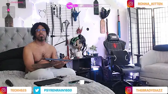 SamXTeck online show from March 16, 2026, 10:23 pm