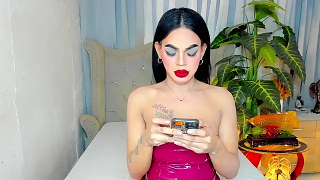 MochaliciousTransOnTop online show from January 18, 2026, 2:48 am