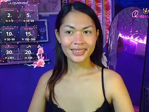 Snapshot of urgirljane chatting on July 6, 2026, 9:38 am urgirljane online show from July 6, 2026, 9:38 am