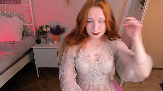 Snapshot of Violet_Griffen chatting on May 30, 2026, 4:01 pm Violet Griffen online show from May 30, 2026, 4:01 pm