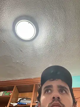 Snapshot of aavrdvh33 chatting on November 19, 2025, 10:10 pm aavrdvh33 online show from November 19, 2025, 10:10 pm