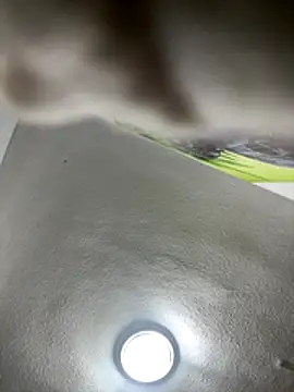 Snapshot of aavrdvh33 chatting on November 6, 2025, 9:08 pm aavrdvh33 online show from November 6, 2025, 9:08 pm