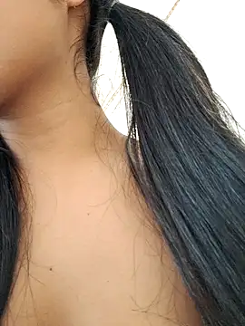 Michell em online show from December 22, 2025, 6:52 pm