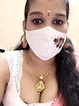 amelia-rani online show from May 28, 2026, 1:06 pm