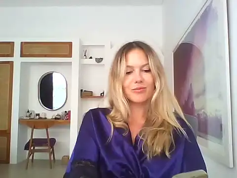 Vidauoo online show from September 24, 2025, 3:24 am