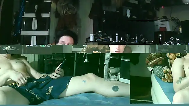 Snapshot of RivslRabbit chatting on February 8, 2026, 7:06 am RivslRabbit online show from February 8, 2026, 7:06 am