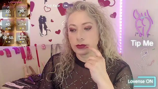 sofiacurvy 45 online show from September 11, 2025, 4:07 pm