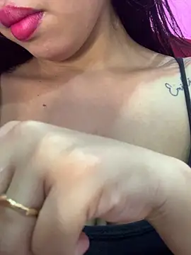 Luna 20x online show from December 19, 2025, 7:05 pm