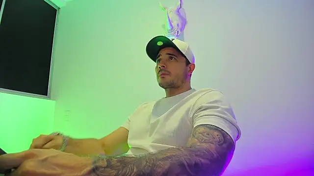 Snapshot of Dagoti chatting on February 14, 2026, 8:09 pm Dagoti online show from February 14, 2026, 8:09 pm