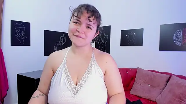 Snapshot of SeleneLuminari8 chatting on October 28, 2025, 3:22 pm SeleneLuminari8 online show from October 28, 2025, 3:22 pm