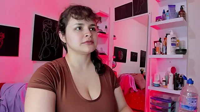 Snapshot of SeleneLuminari8 chatting on September 9, 2025, 4:38 pm SeleneLuminari8 online show from September 9, 2025, 4:38 pm