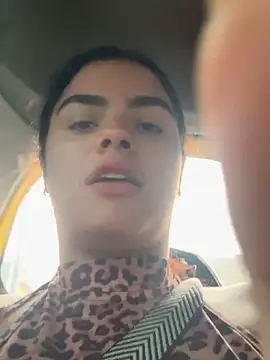 Kaily Sweet16 online show from April 19, 2026, 6:10 pm