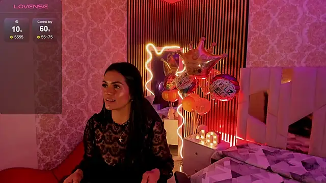 Rosalind tay online show from October 11, 2025, 11:44 am