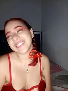 Chloe Sky love online show from October 4, 2025, 4:58 am