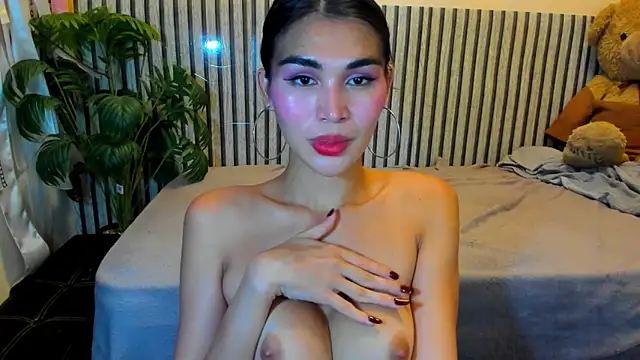 Ms Monica online show from May 11, 2026, 3:18 pm