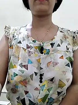 love sexy090 online show from April 1, 2026, 11:45 pm