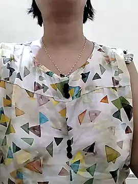 love sexy090 online show from April 12, 2026, 11:52 pm