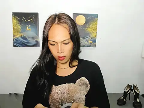 Savanna White online show from November 13, 2025, 12:31 pm