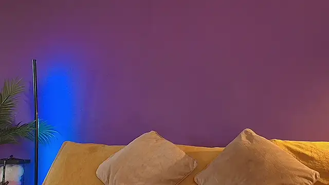 AnyaKim online show from September 25, 2025, 8:09 am