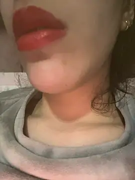 Mimisixo online show from February 7, 2026, 11:35 pm