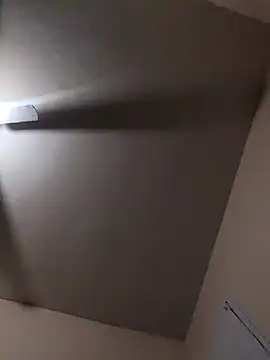 Snapshot of Cnutt310 chatting on December 5, 2025, 4:00 am Cnutt310 online show from December 5, 2025, 4:00 am