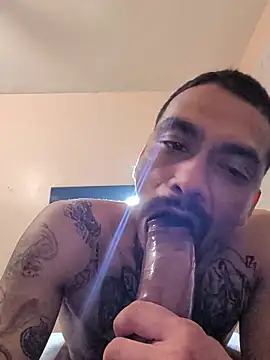 Cnutt310 online show from April 8, 2026, 9:44 am