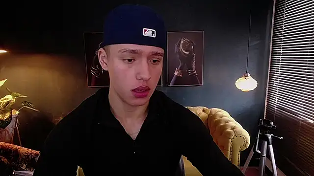 Snapshot of deivid_parker chatting on February 23, 2026, 1:55 pm deivid parker online show from February 23, 2026, 1:55 pm